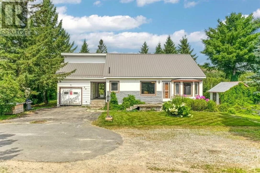 House for rent: 90 Roy Street, Greater Sudbury, Ontario P0M 3C0