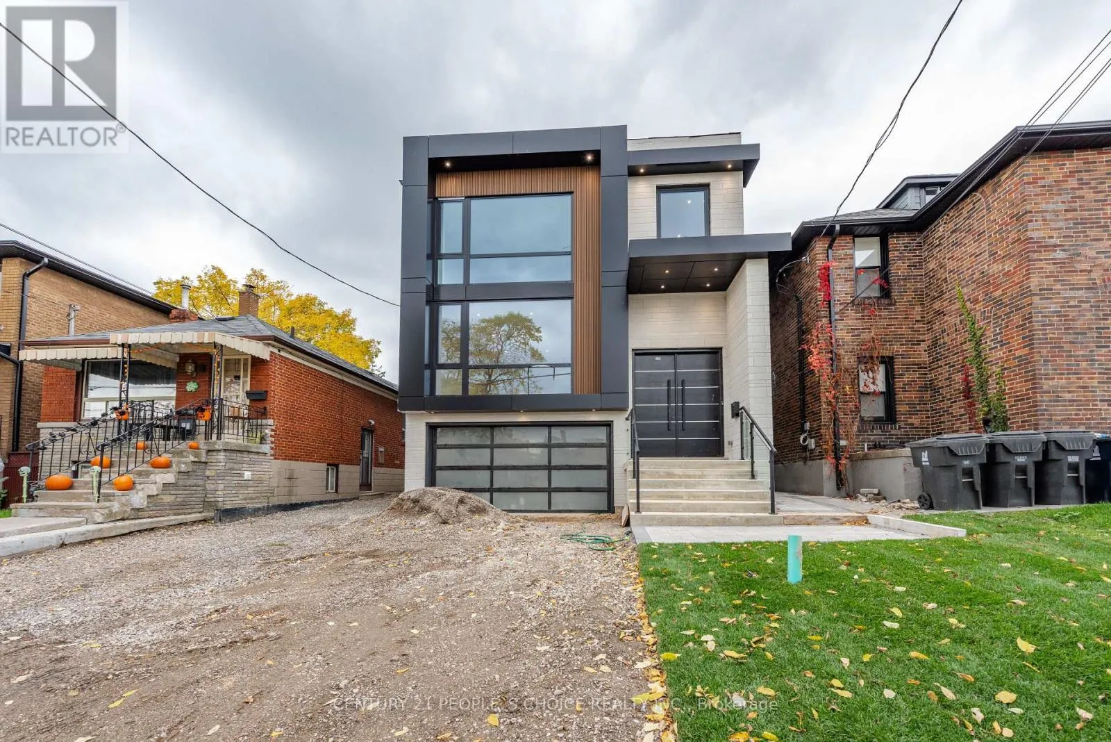 House for rent: 90 Twelfth Street, Toronto, Ontario M8V 3H1