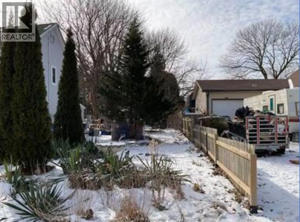 No Building for rent: 90 Woods Street, Chatham, Ontario N7L 3R2