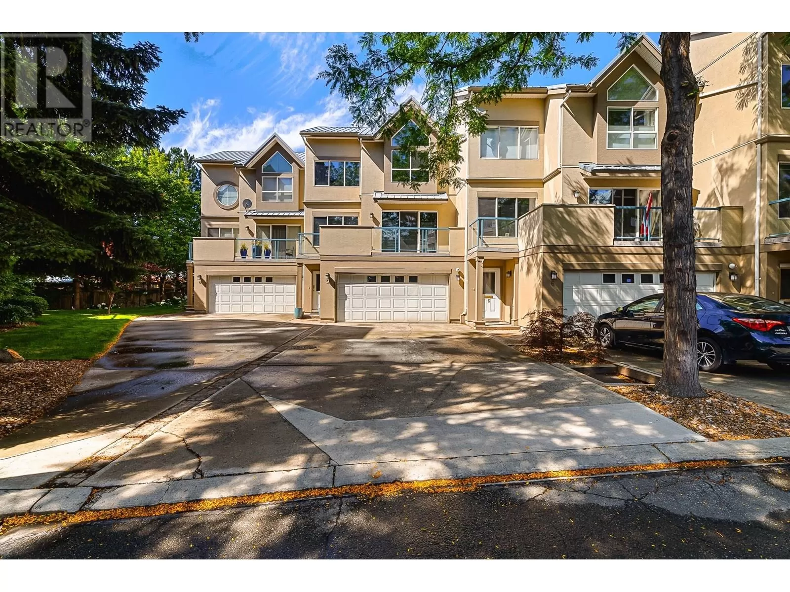 Row / Townhouse for rent: 900 Lorne Street Unit# 5, Kamloops, British Columbia V2C 1W9