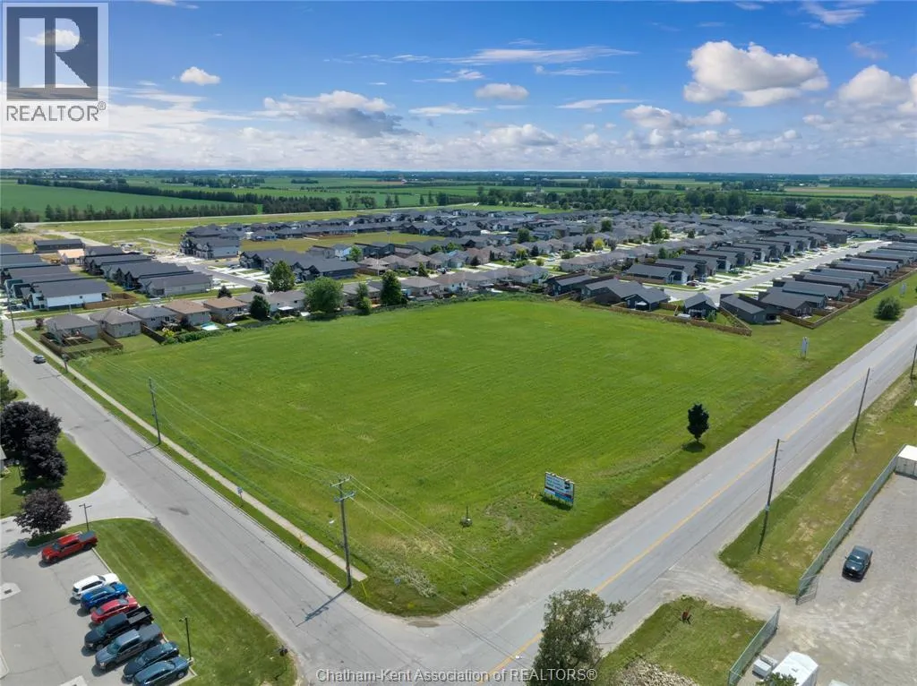 900 Park Avenue West, Chatham, Ontario N7M 0M9