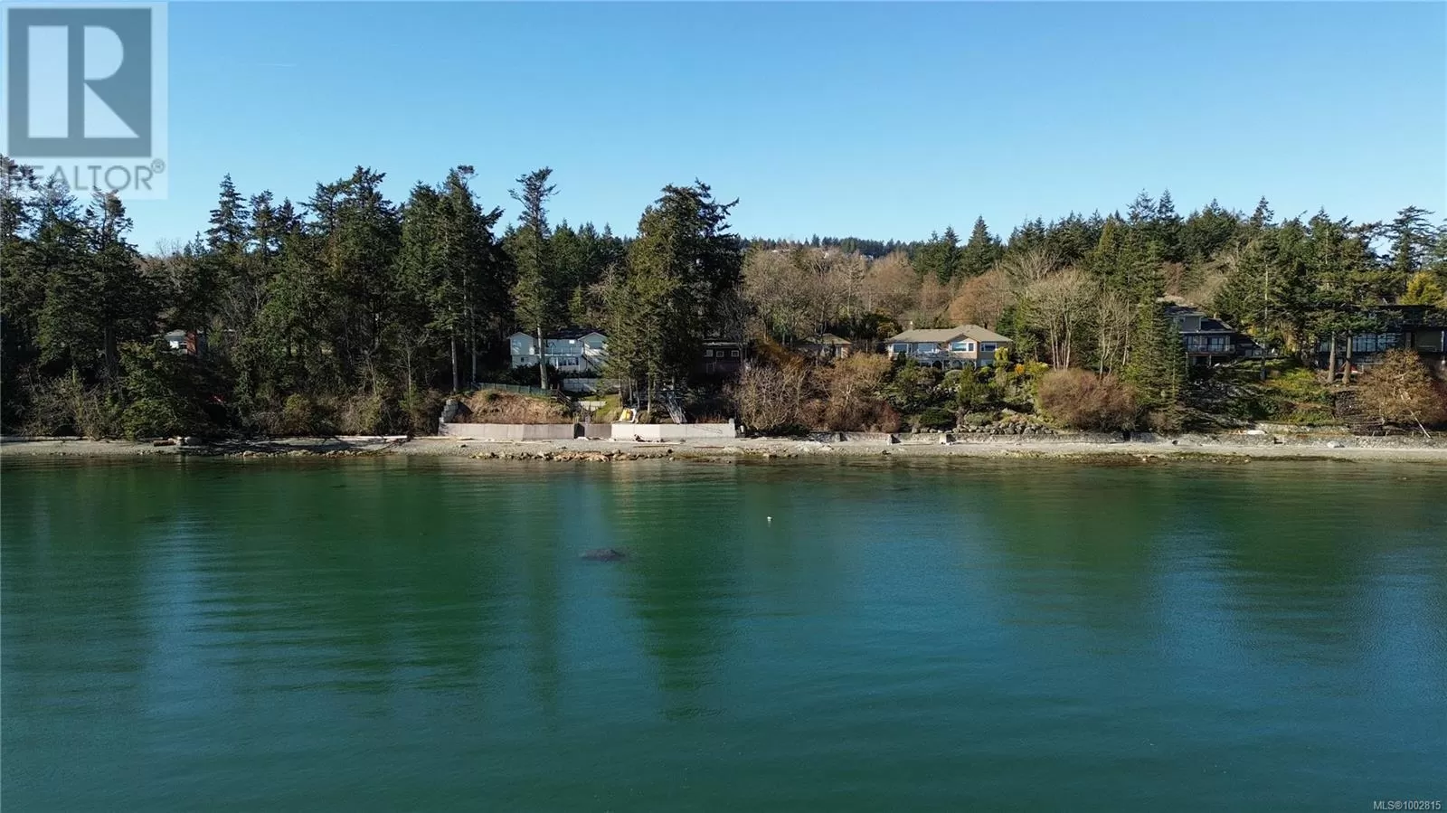 9005 Lochside Dr, North Saanich, British Columbia V8L 1N1