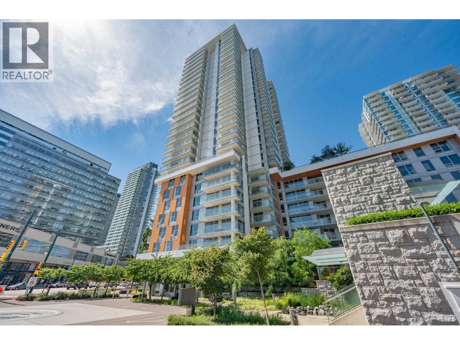 Apartment for rent: 901 455 Sw Marine Drive, Vancouver, British Columbia V5X 0H3