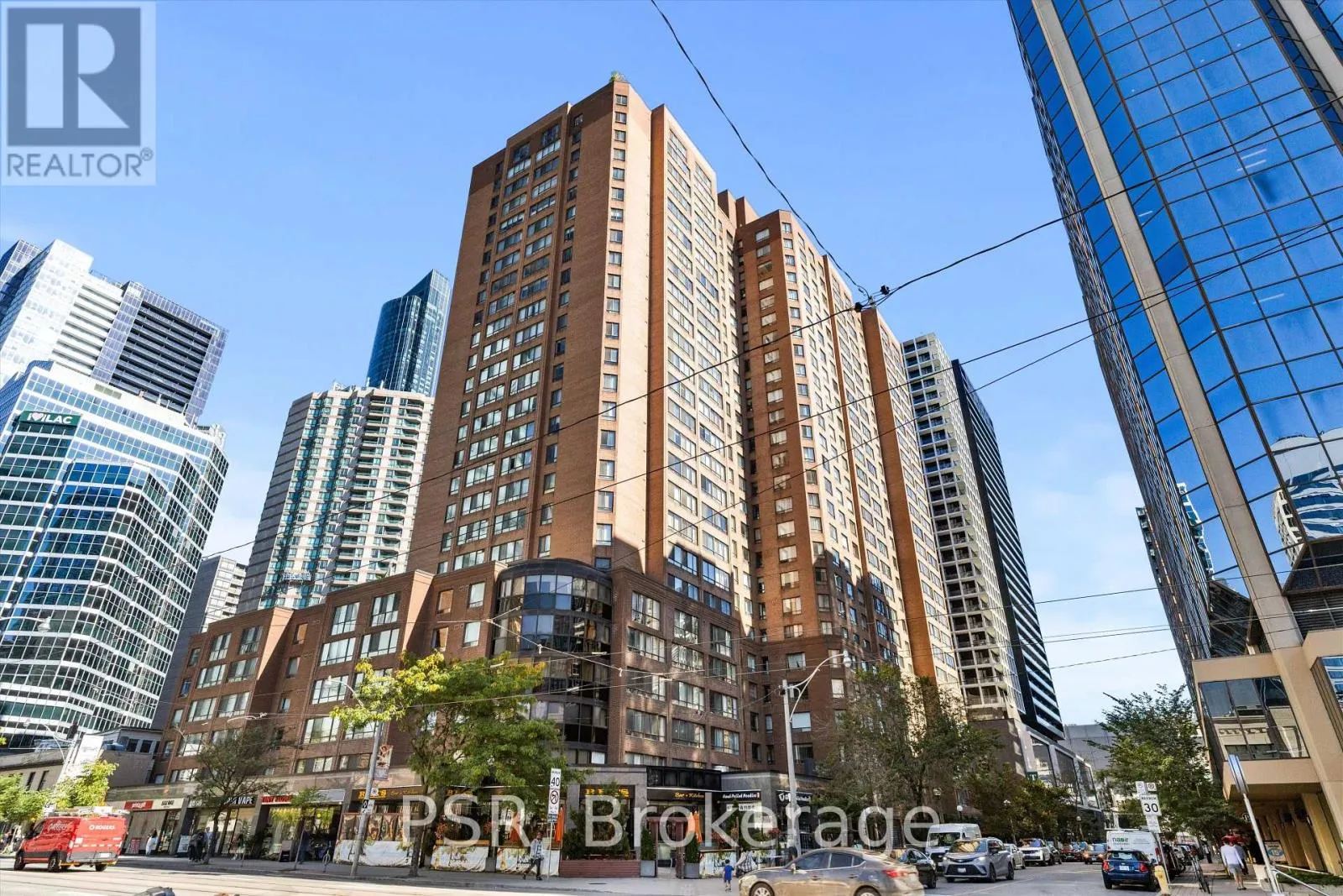 Apartment for rent: 901 - 633 Bay Street, Toronto, Ontario M5G 2G4