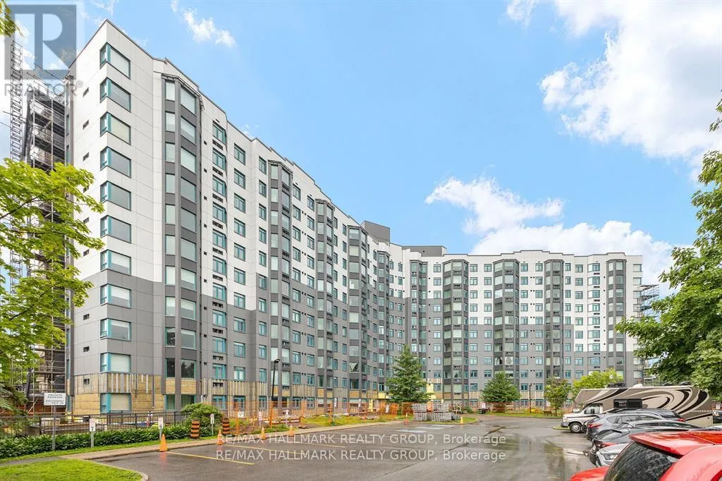 Apartment for rent: 902 - 1025 Grenon Avenue, Ottawa, Ontario K2B 8S5