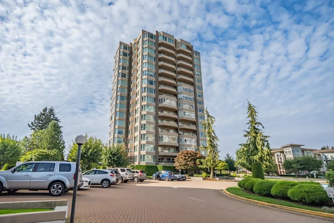 Apartment for rent: 902 3150 Gladwin Road, Abbotsford, British Columbia V2T 5S9