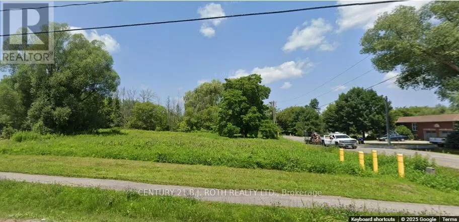 902 Corner Avenue, Innisfil, Ontario L0L 1W0