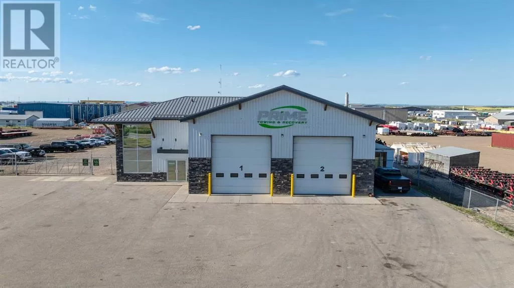 9020 150 Avenue, Grande Prairie, Alberta T8X 0E8