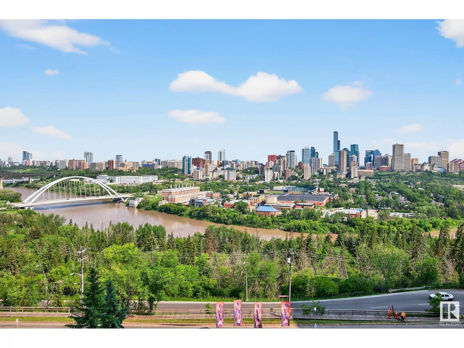 Apartment for rent: #903 10149 Saskatchewan Dr Nw, Edmonton, Alberta T6E 6B6