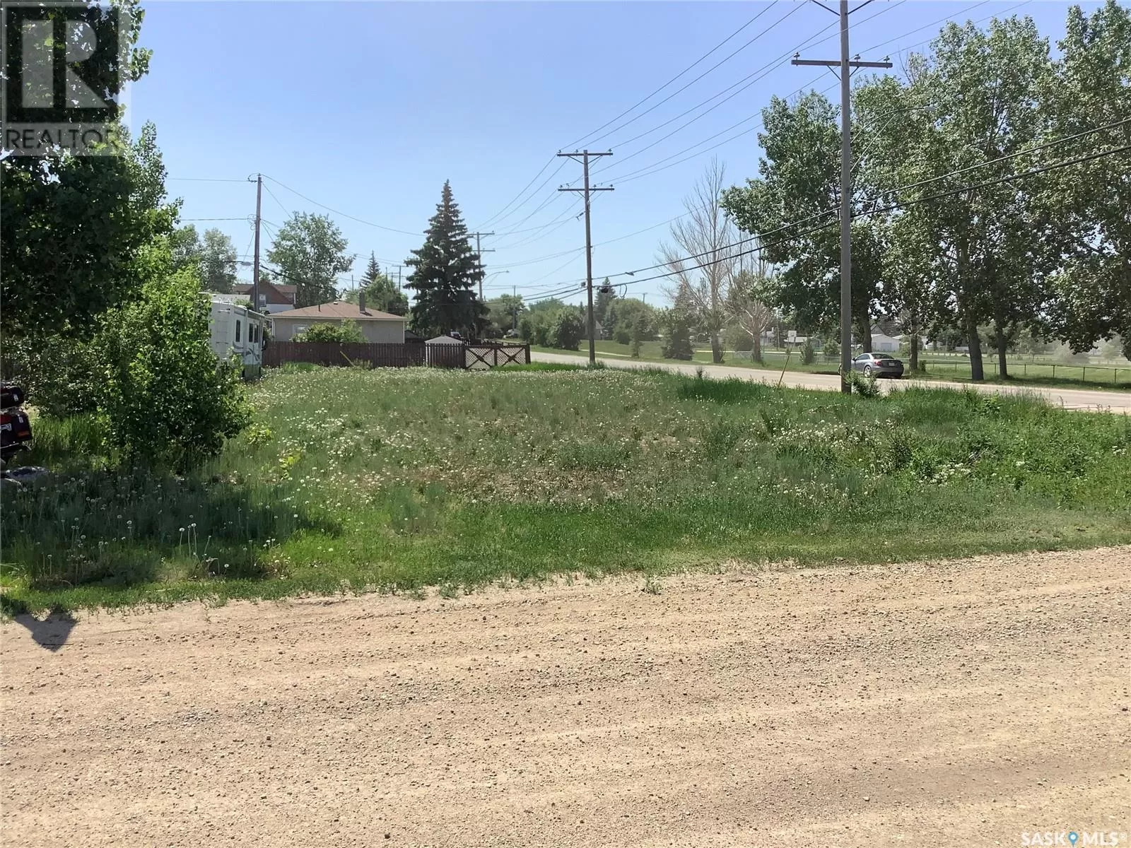 Unknown for rent: 903 Oxford Street E, Moose Jaw, Saskatchewan S6H 0T1