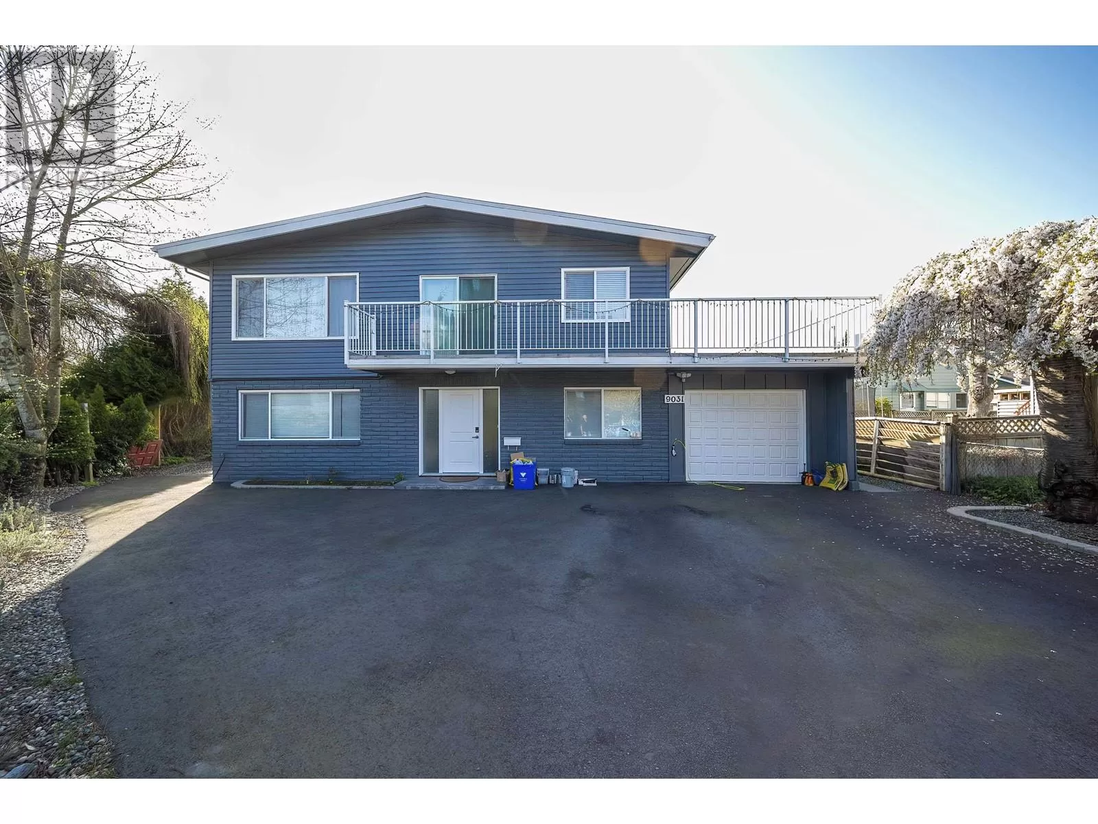 House for rent: 9031 Glenbrook Court, Richmond, British Columbia V7A 2T1