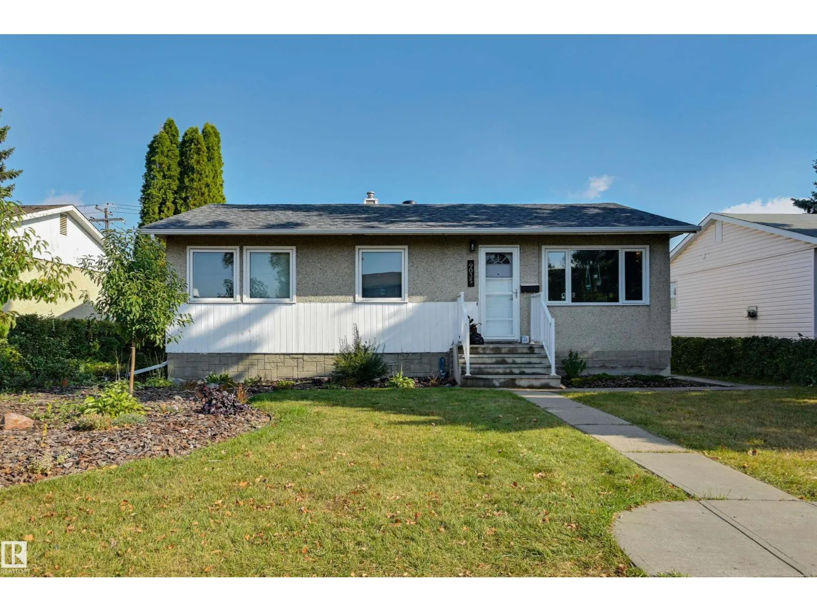 House for rent: 9035 149 St Nw, Edmonton, Alberta T5R 0A5