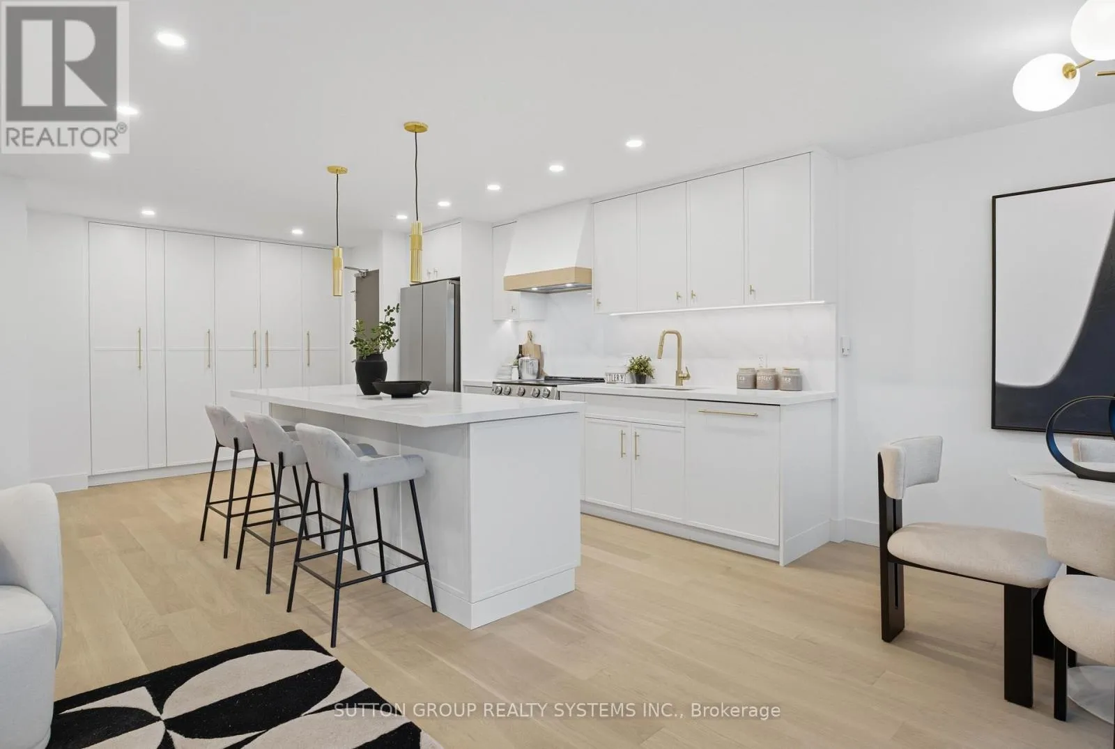 Apartment for rent: 904 - 65 Southport Street, Toronto, Ontario M6S 3N6