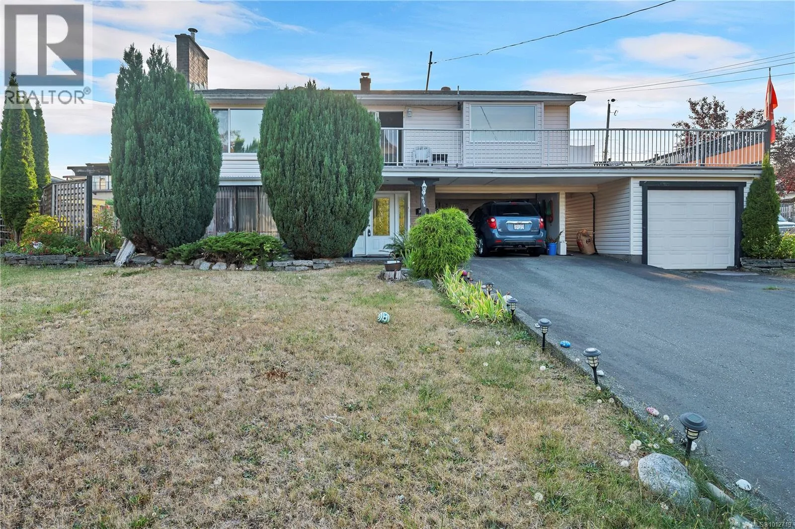 House for rent: 904 Alder St, Campbell River, British Columbia V9W 1Z5