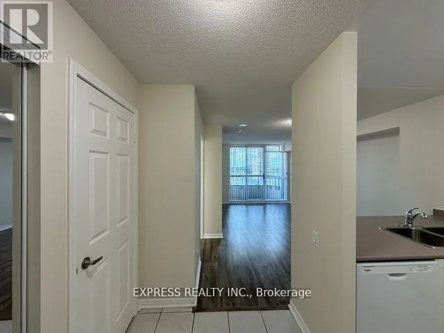 Apartment for rent: 905 - 8 Hillcrest Avenue, Toronto, Ontario M2N 6Y6