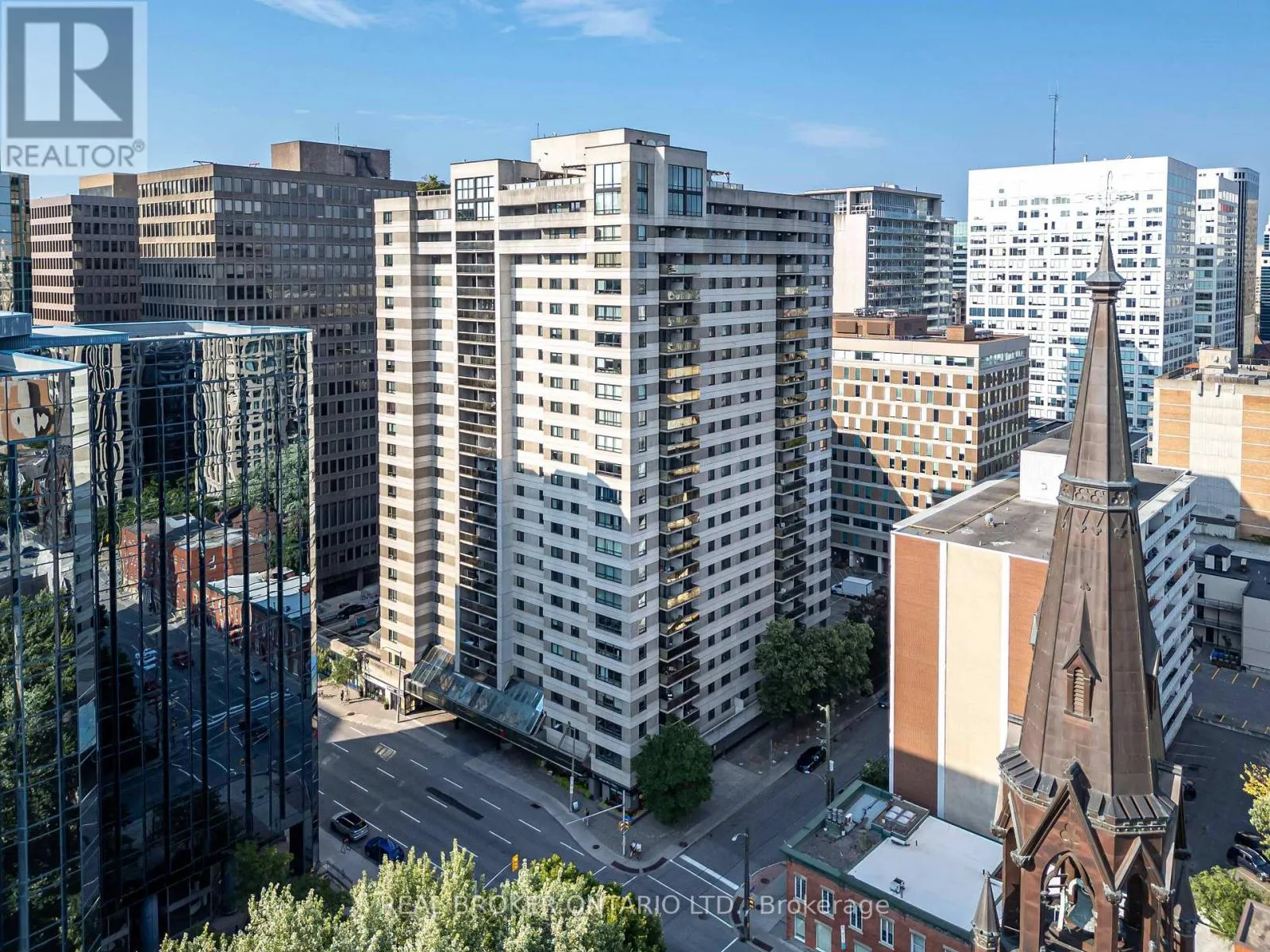 Apartment for rent: 906 - 199 Kent Street, Ottawa, Ontario K2P 2K8