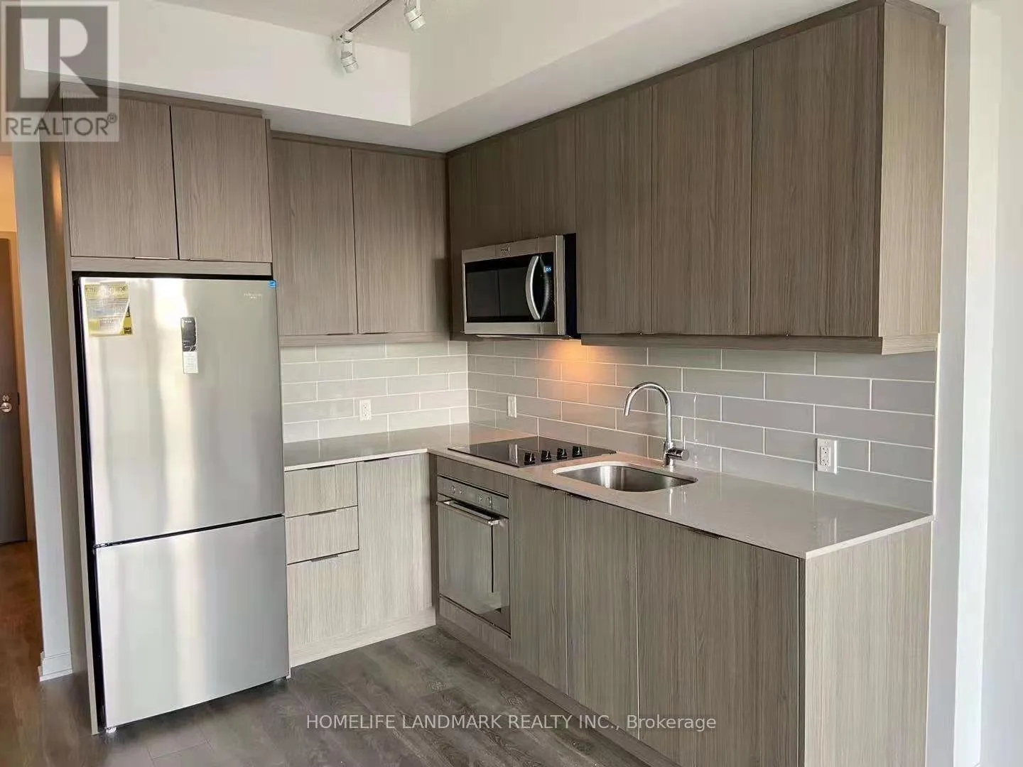 Apartment for rent: 906 - 38 Forest Manor Road, Toronto, Ontario M2J 1M1