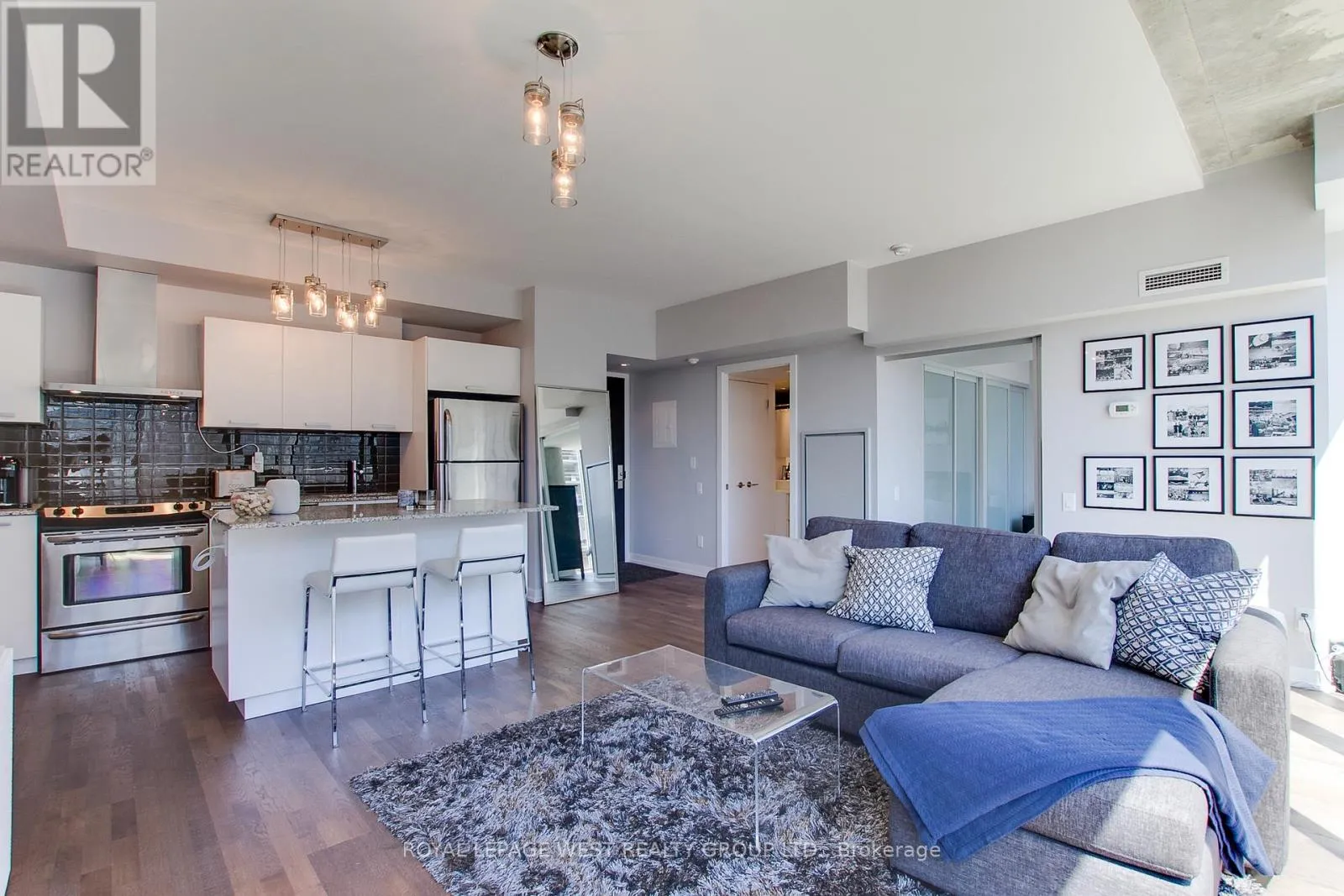 Apartment for rent: 907 - 650 King Street W, Toronto, Ontario M5V 0H6