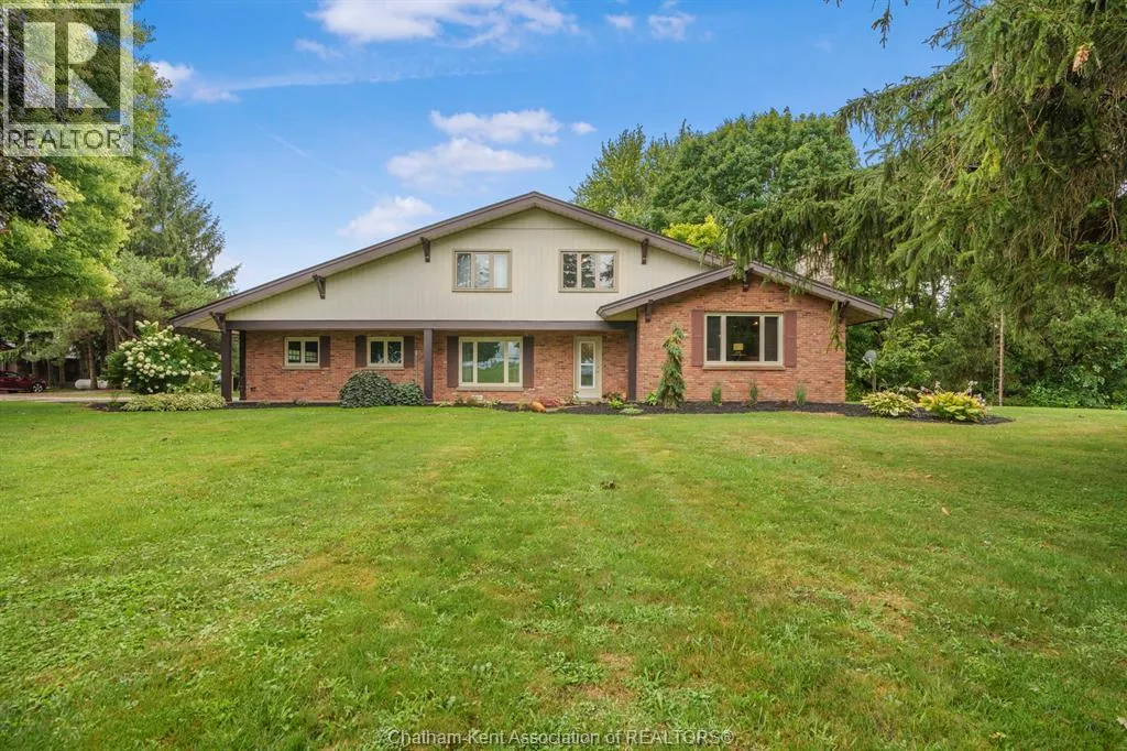 9078 Broad Line, Tupperville, Ontario N0P 2M0