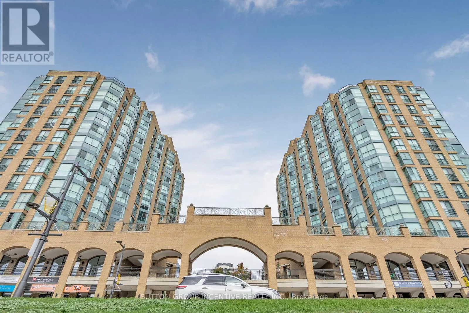 Apartment for rent: 908 - 150 Dunlop Street E, Barrie, Ontario L4M 6H1