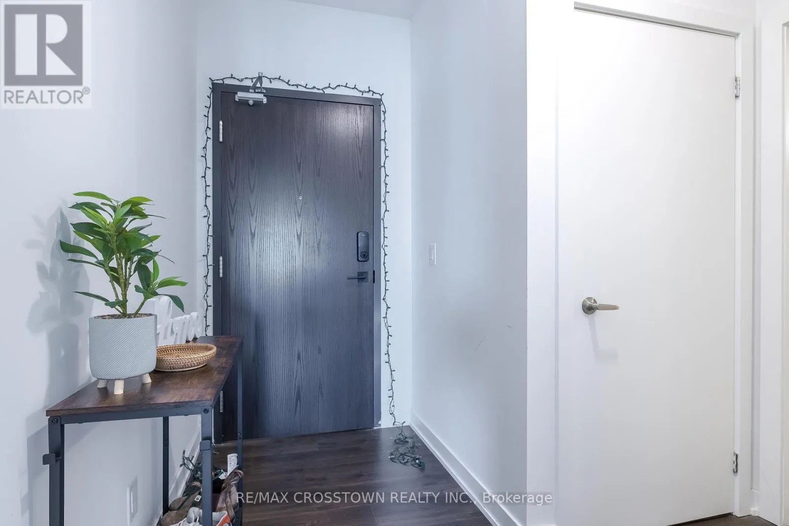 Apartment for rent: 908 - 56 Lakeside Terrace, Barrie, Ontario L4M 0L4