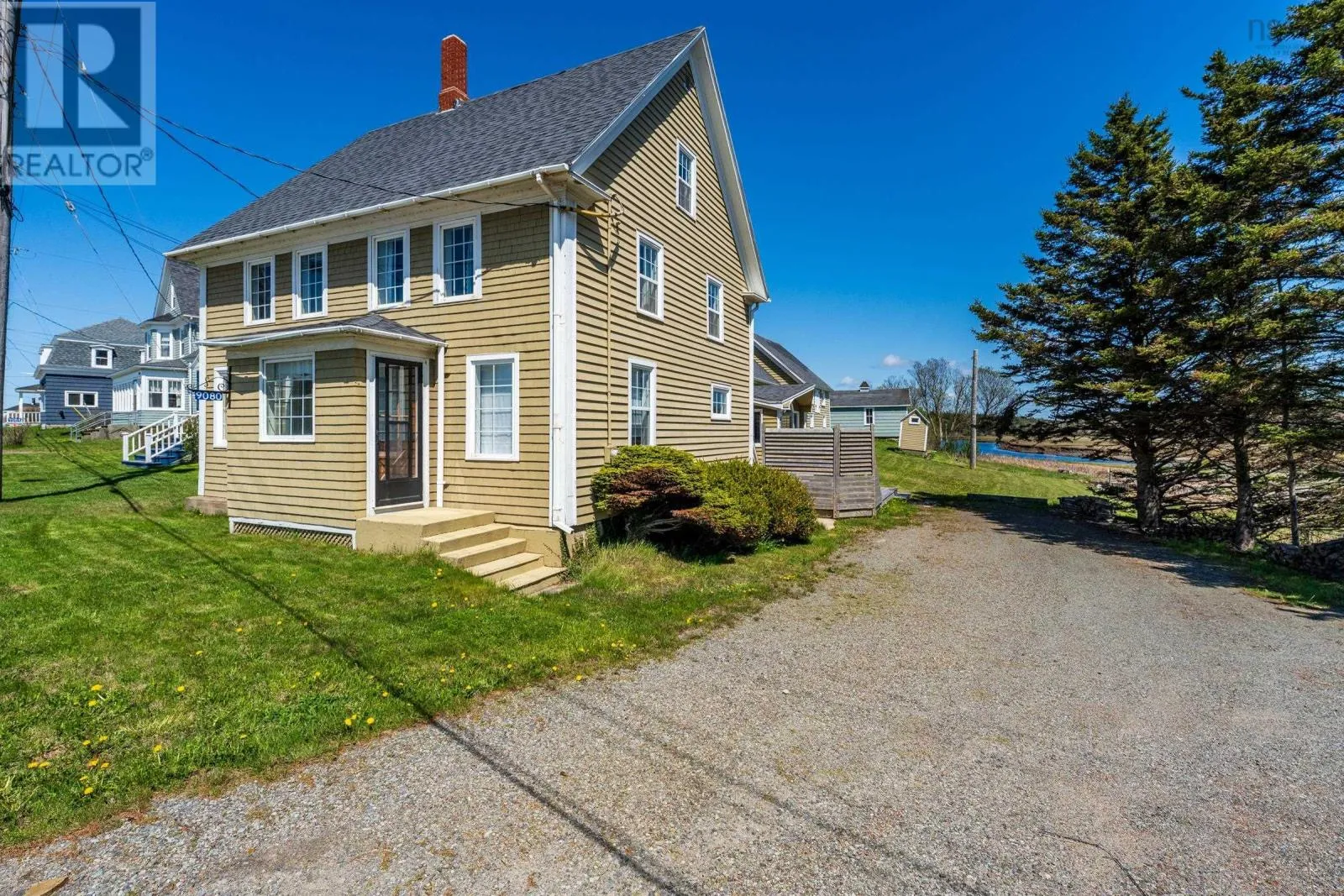 House for rent: 9080 Highway 1, Meteghan River, Nova Scotia B0W 2L0