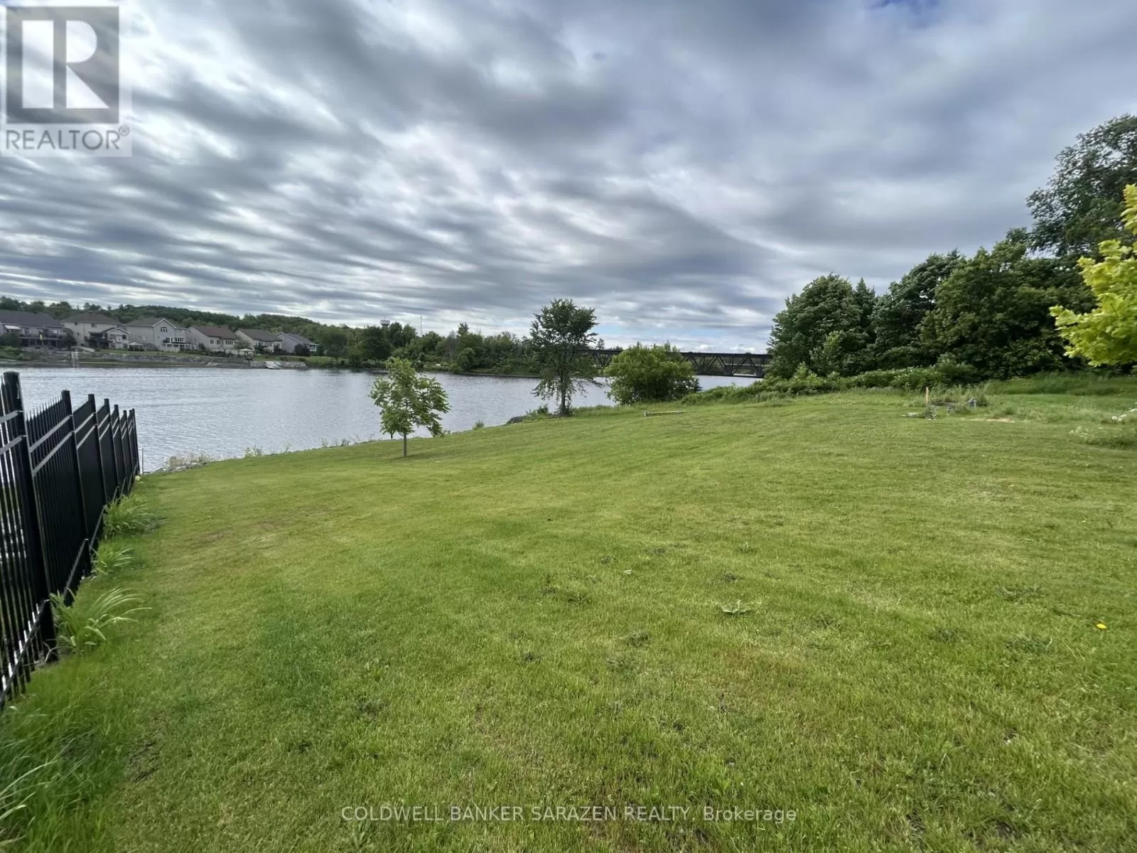 91 Claude Street, Arnprior, Ontario K7S 4H2