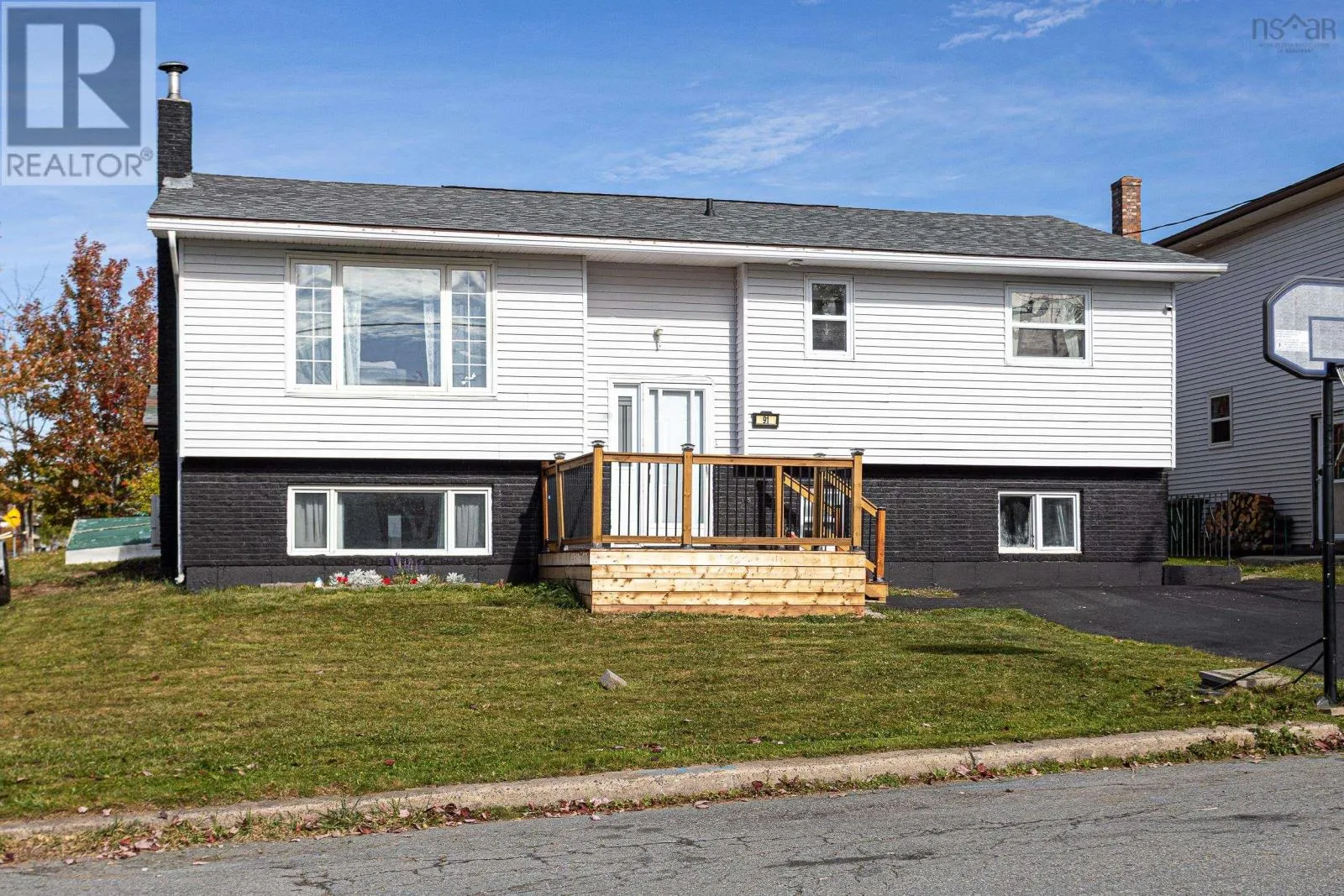 House for rent: 91 Inglewood Crescent, Cole Harbour, Nova Scotia B2W 5W5