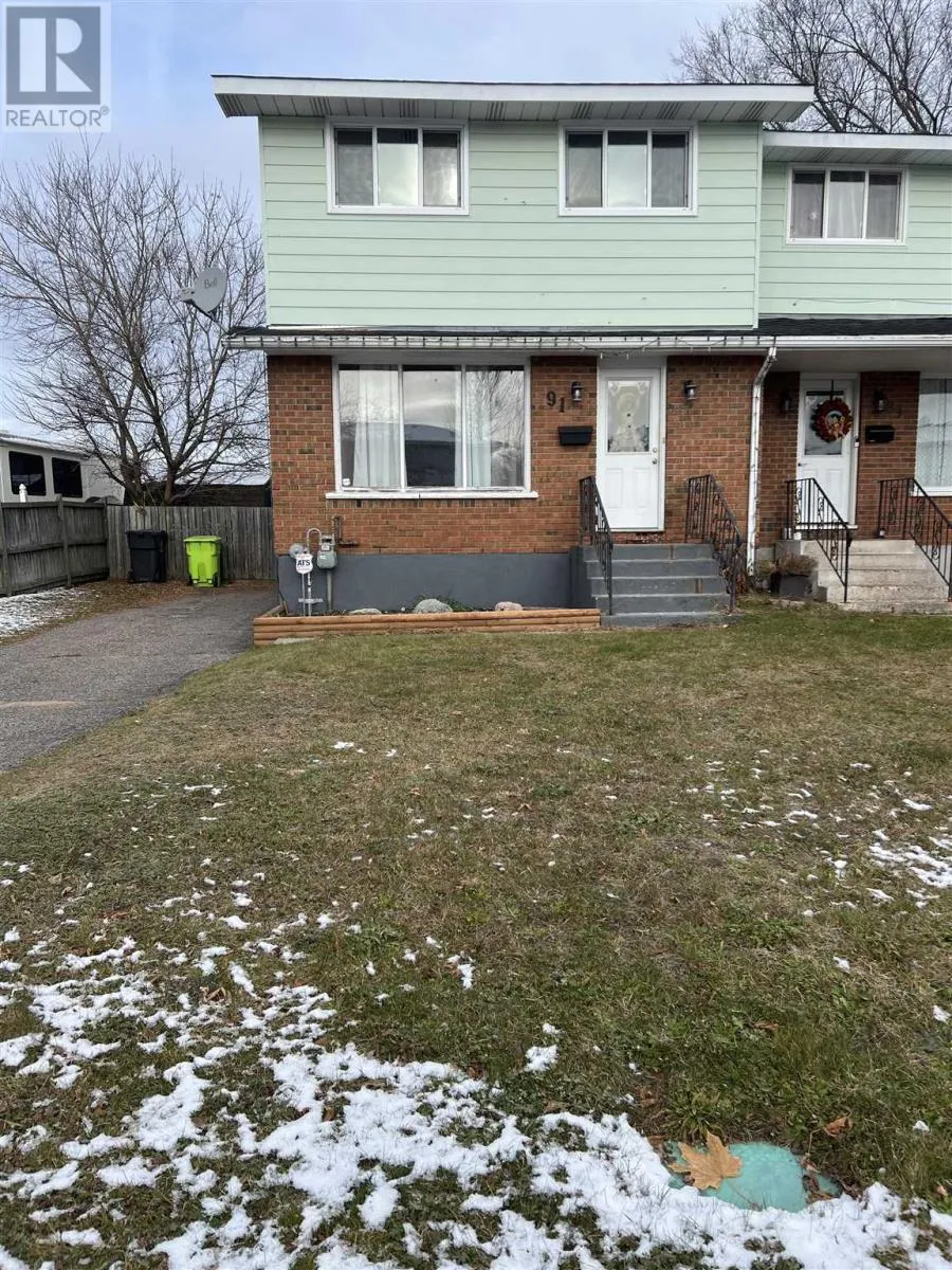 91 Robin St, Sault Ste. Marie, Ontario P6A 5Y4