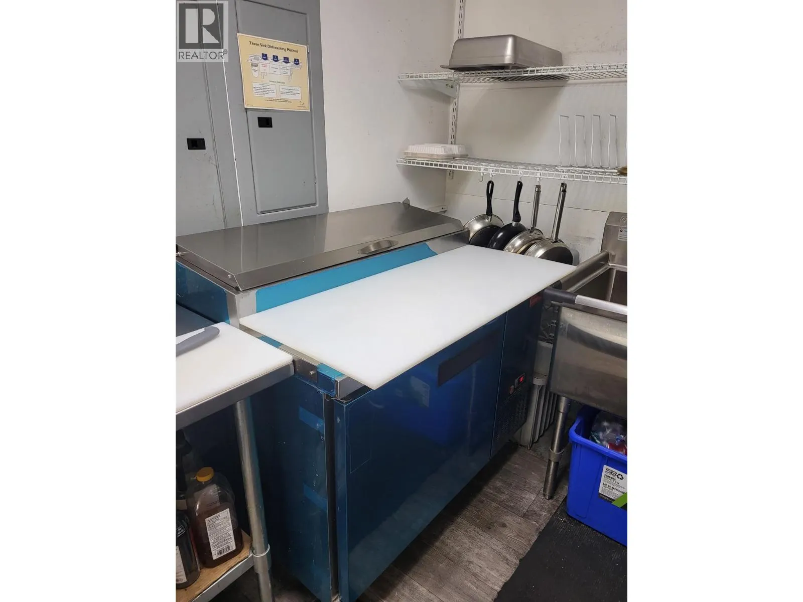 Retail for rent: 910 Columbia Street W Unit# 6, Kamloops, British Columbia V2C 1L2