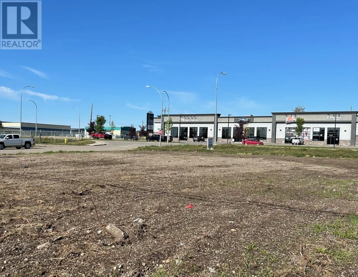 9103-9107 100 Avenue, Fort St. John, British Columbia V1J 1X6