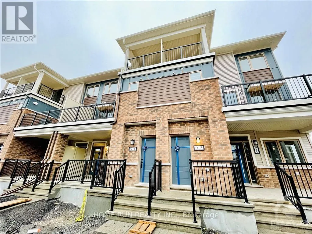 Row / Townhouse for rent: 911 Nautilus Private, Ottawa, Ontario K2V 0S3