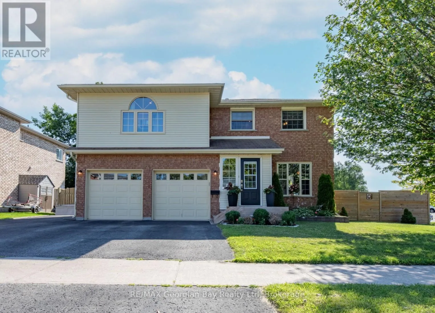 House for rent: 911 Watson Place, Midland, Ontario L4R 5B9