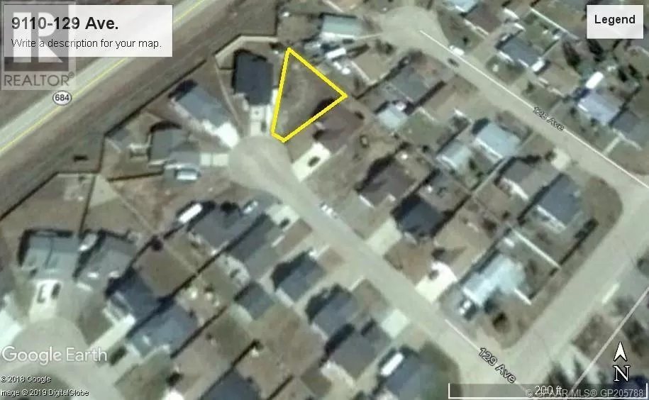 9110 129 Avenue, Peace River, Alberta T8S 1W9