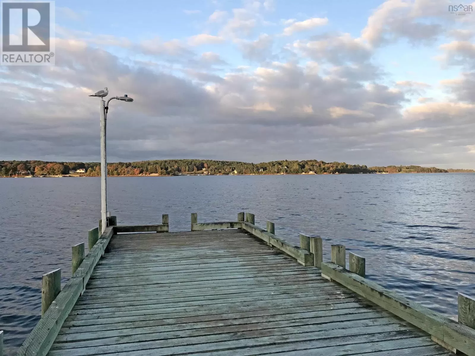 House for rent: 9114 3 Highway|997 Main St Mahone Bay, Maders Cove, Nova Scotia B0J 2E0