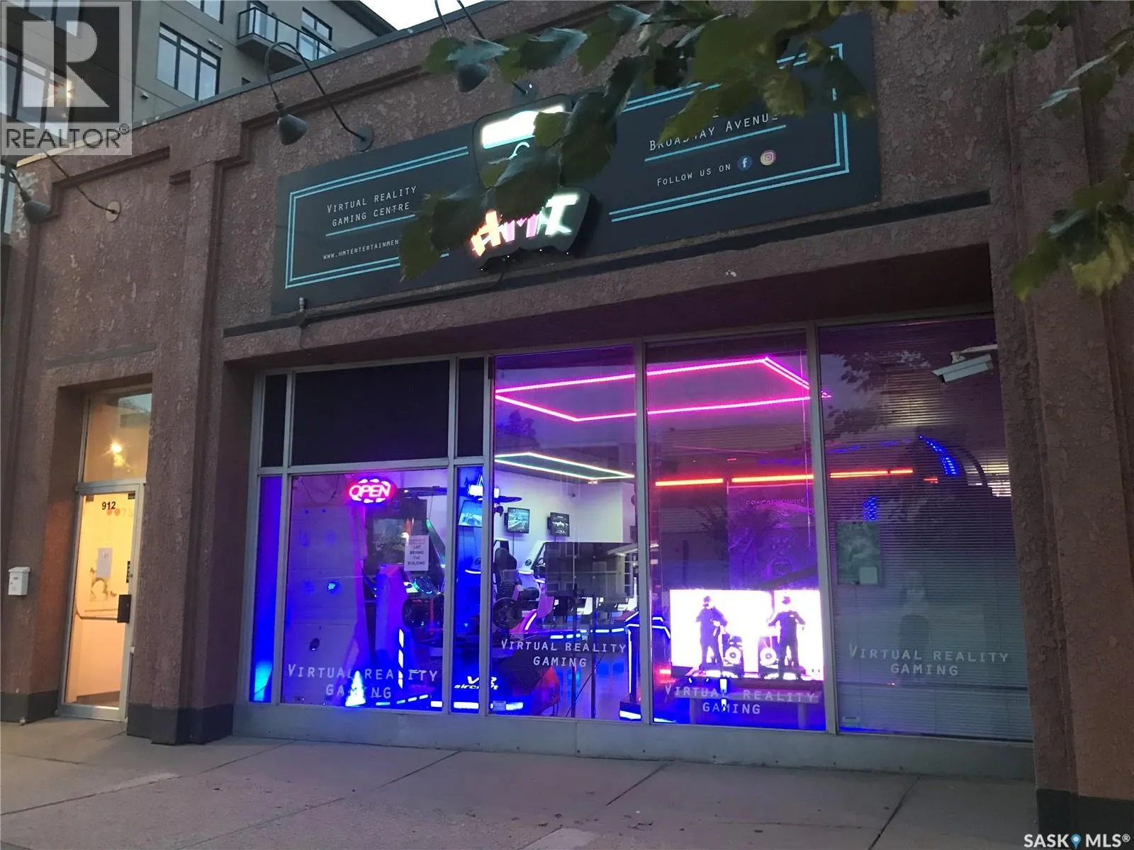 912 Broadway Avenue, Saskatoon, Saskatchewan S7N 1B7