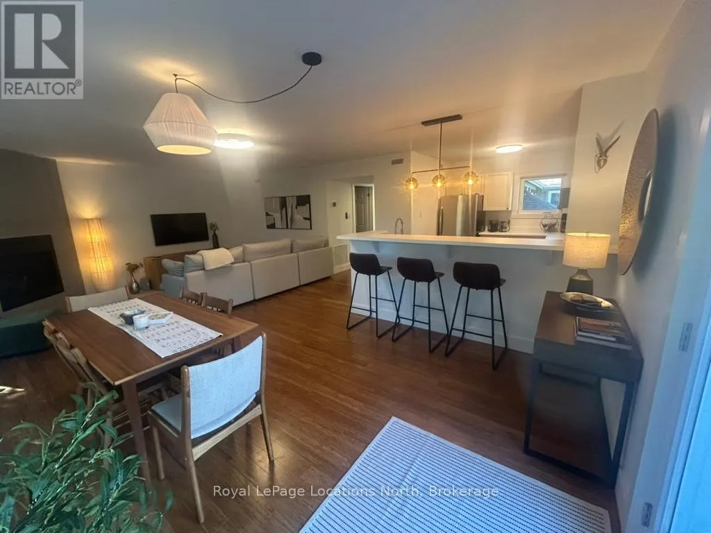 Row / Townhouse for rent: 912 Cedar Pointe Court, Collingwood, Ontario L9Y 5C7