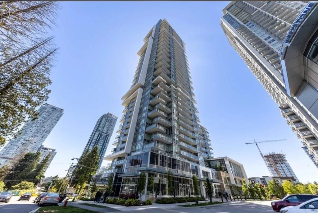 Apartment for rent: 913 13350 Central Avenue, Surrey, British Columbia V3T 0S1