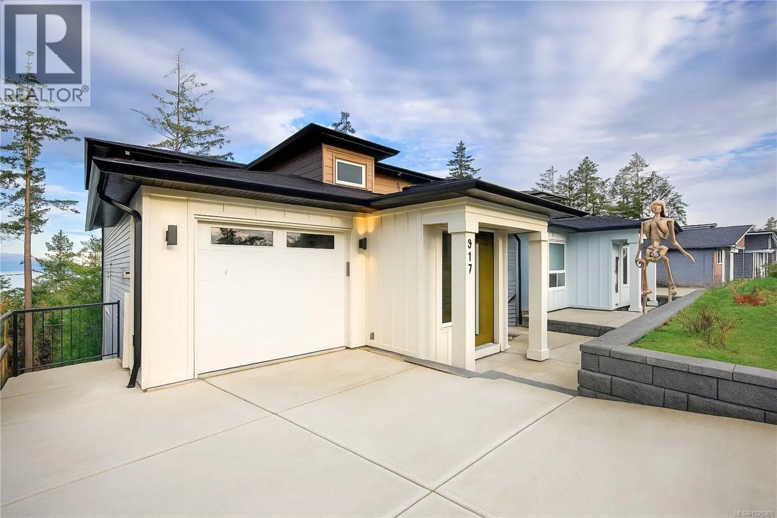 House for rent: 917 Harbour View St, Nanaimo, British Columbia V9R 4V4