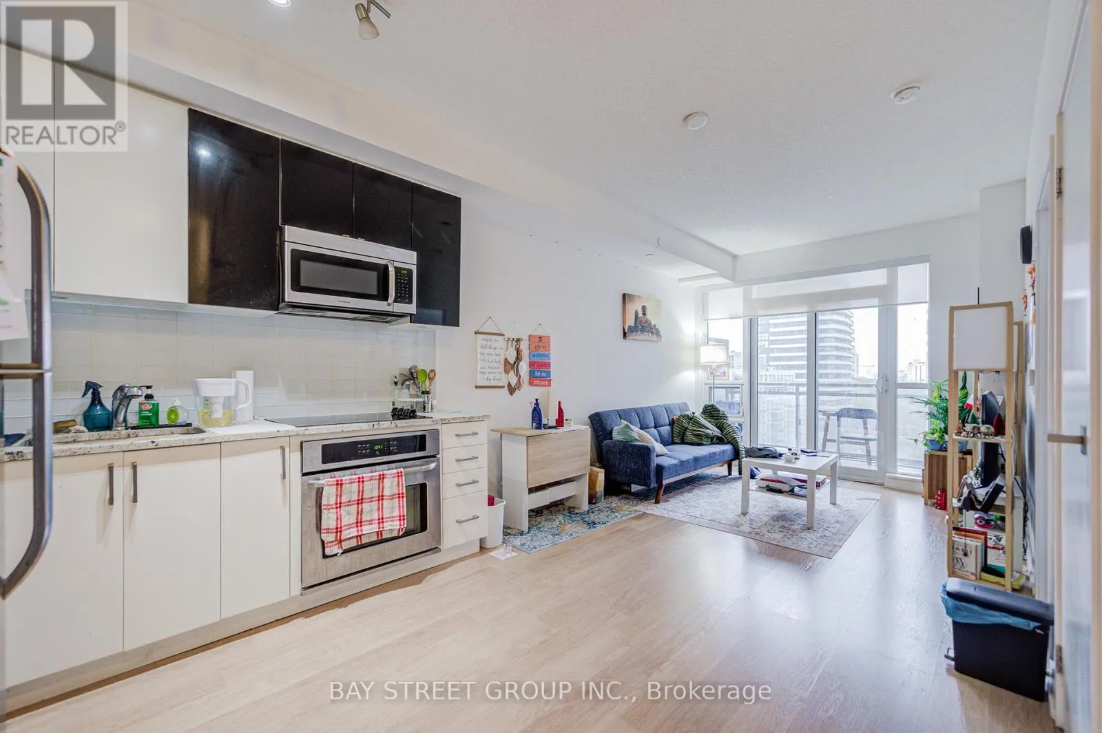 Apartment for rent: 918 - 98 Lillian Street, Toronto, Ontario M4S 0A5