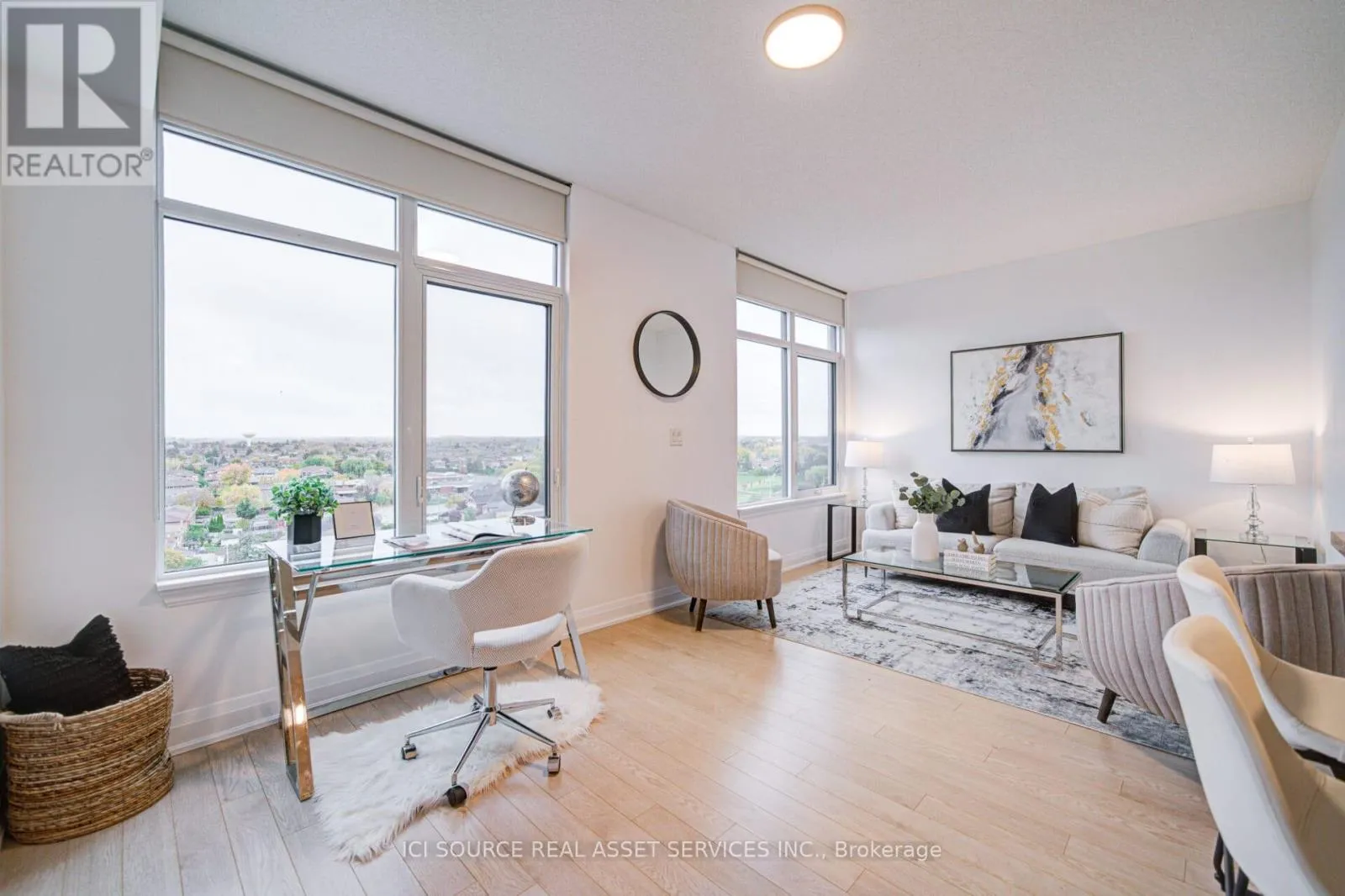 Apartment for rent: 919 - 12 Woodstream Boulevard, Vaughan, Ontario L4L 8C3