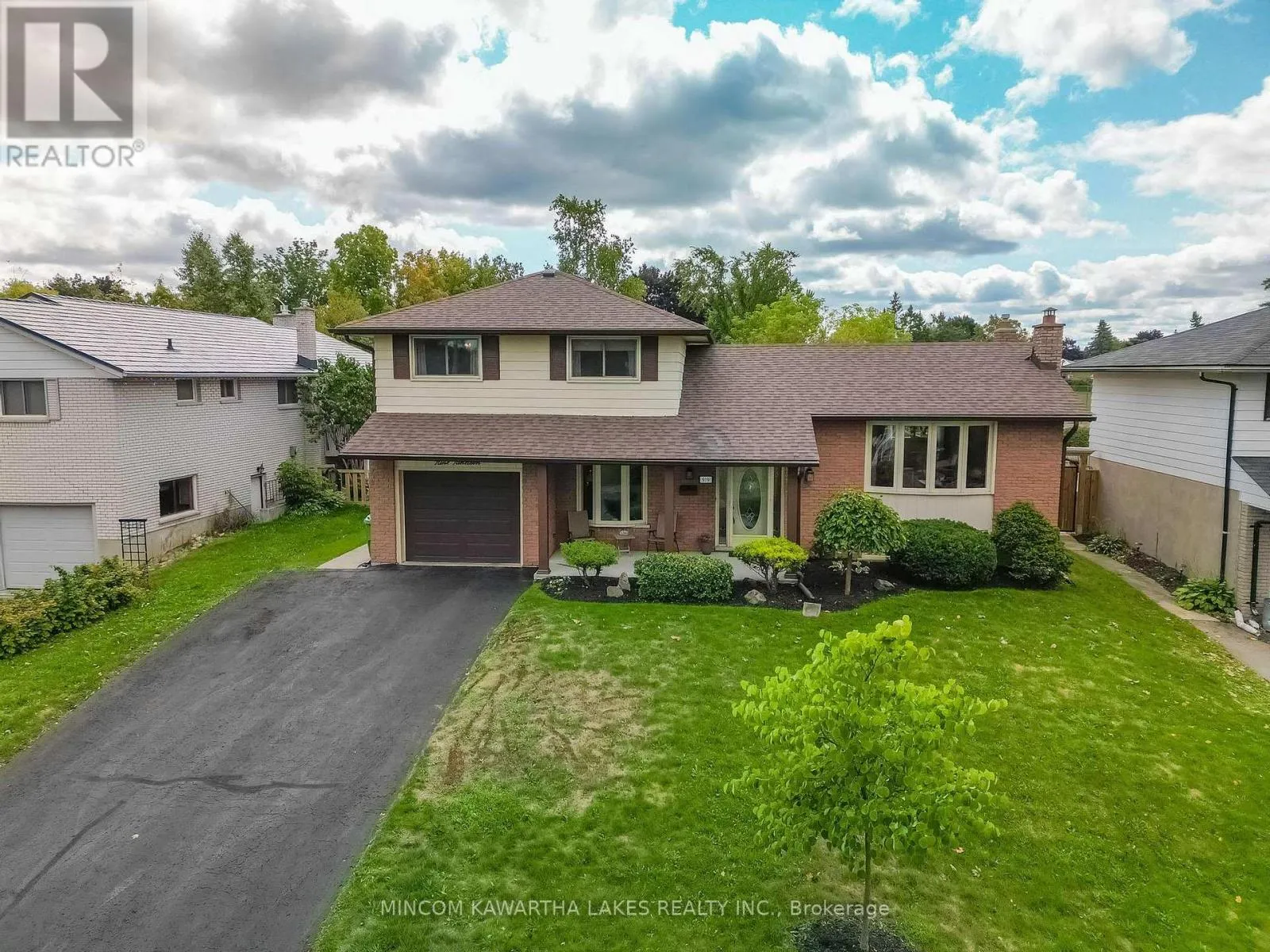 House for rent: 919 Sydenham Road, Peterborough, Ontario K9J 1K5