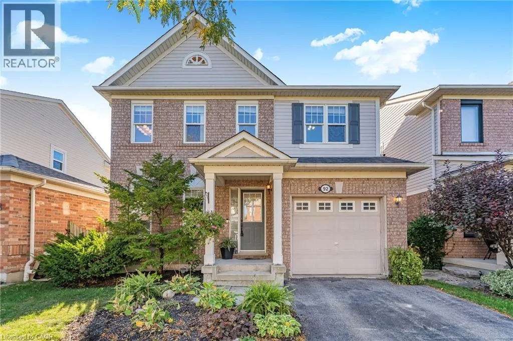 House for rent: 92 Baggs Crescent, Cambridge, Ontario N1T 2E8