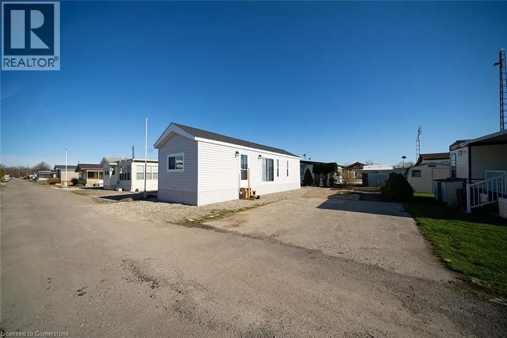 Mobile Home for rent: 92 Clubhouse Road Unit# 20, Turkey Point, Ontario N0E 1T0