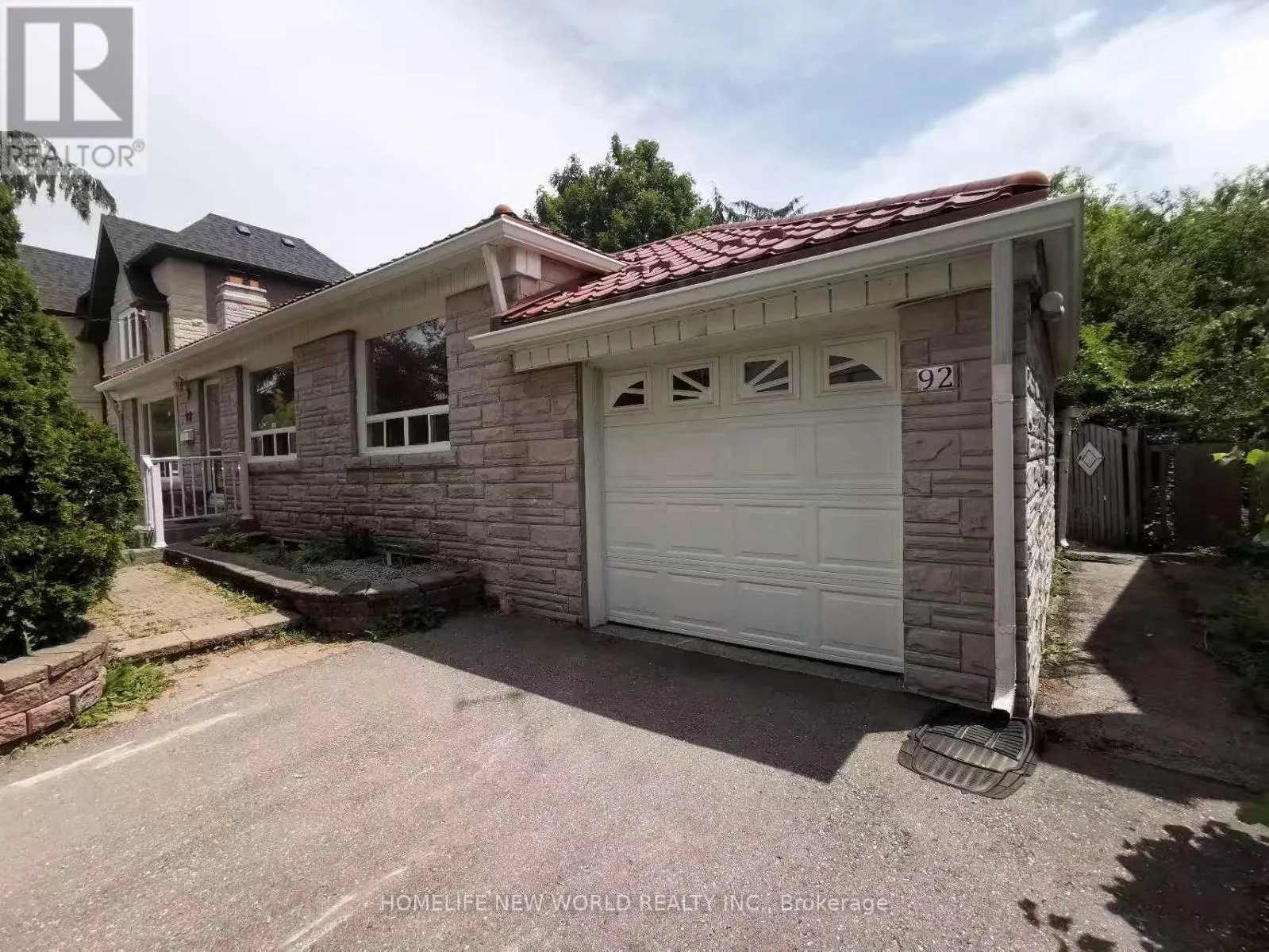 House for rent: 92 Earlton Road, Toronto, Ontario M1T 2R6