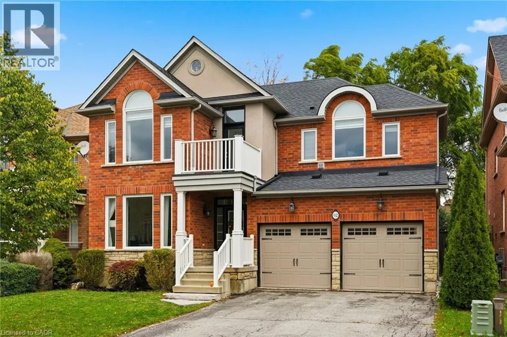 House for rent: 92 Glenmeadow Crescent, Stoney Creek, Ontario L8E 6C2