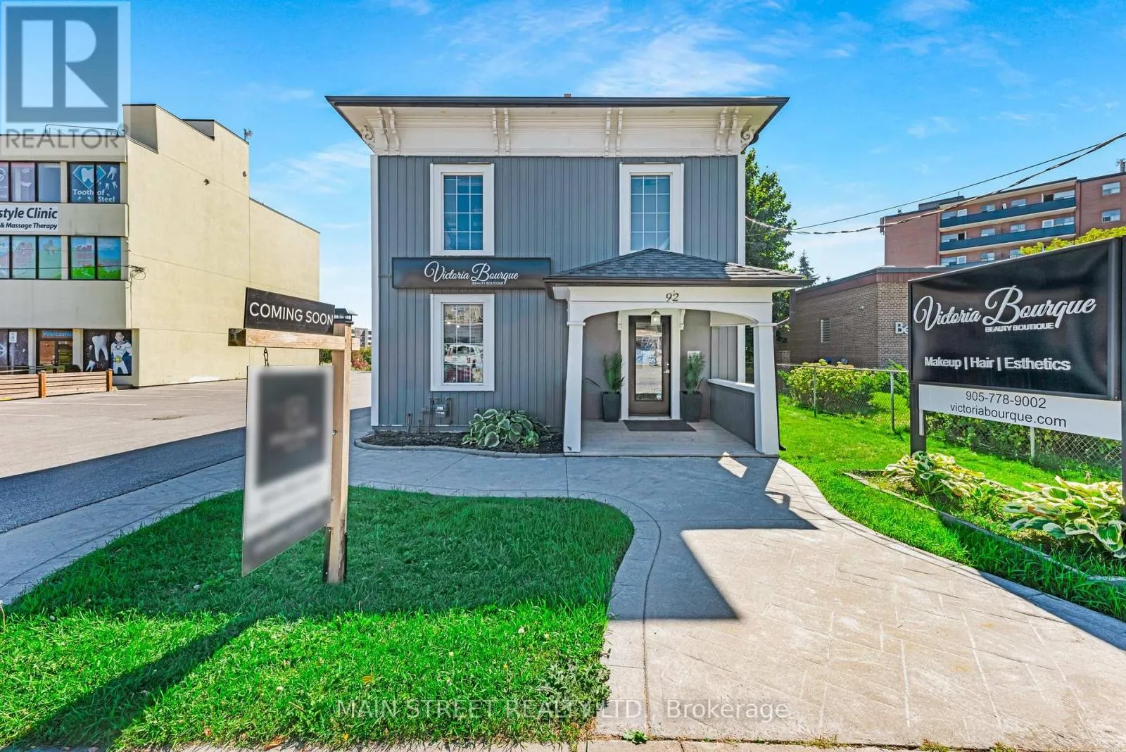 Offices for rent: 92 Holland Street W, Bradford West Gwillimbury, Ontario L3Z 1R7