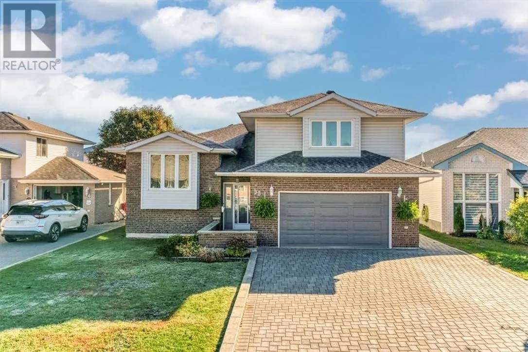 House for rent: 92 Ravina Avenue, Garson, Ontario P3L 1C2