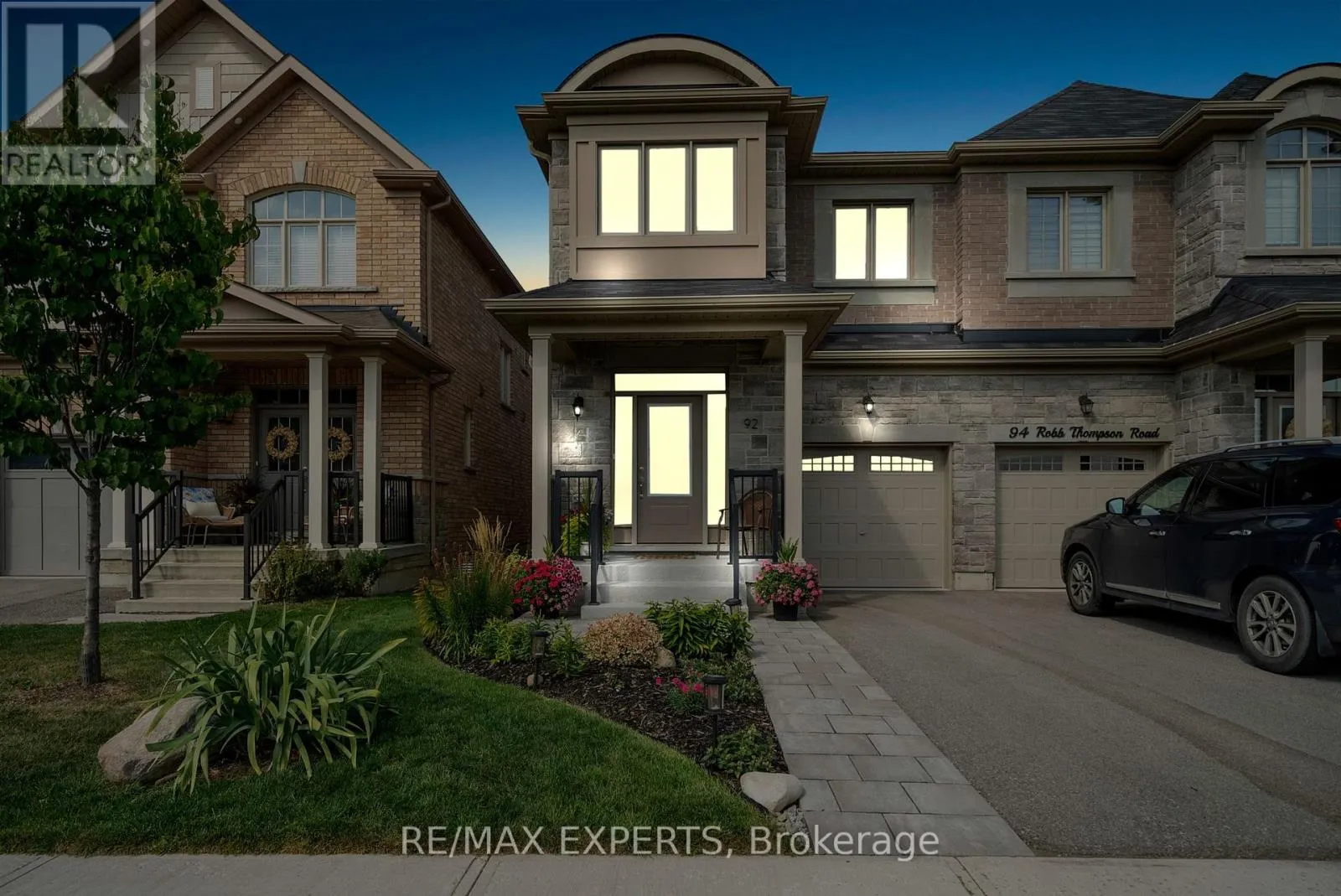 House for rent: 92 Robb Thomson Road, East Gwillimbury, Ontario L0G 1M0