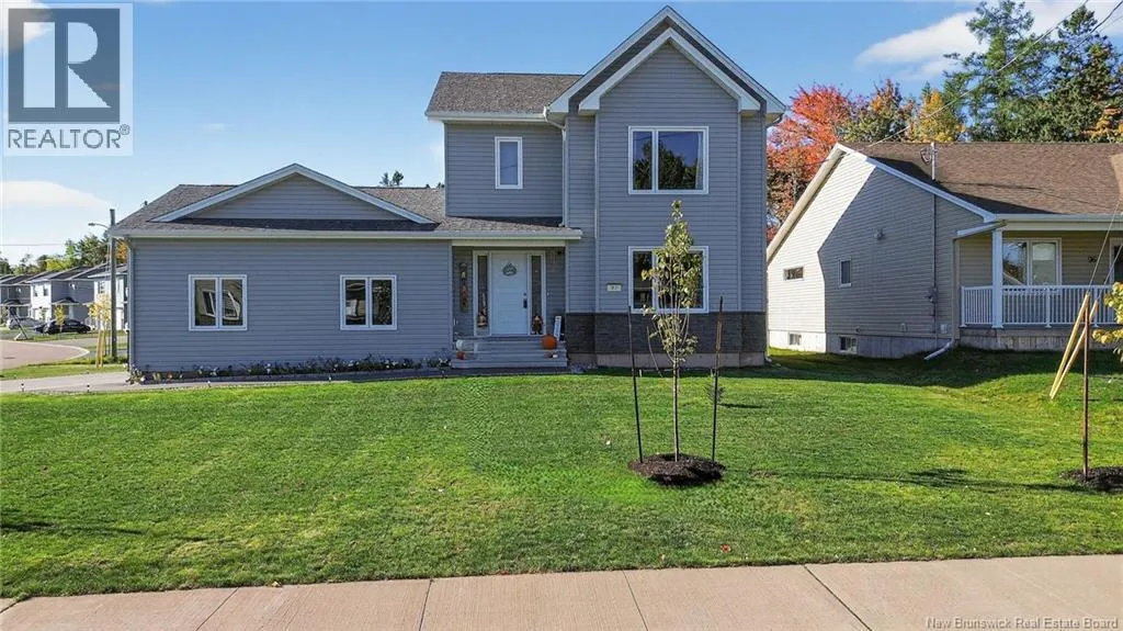 House for rent: 92 Satara Drive, Moncton, New Brunswick E1G 6G3